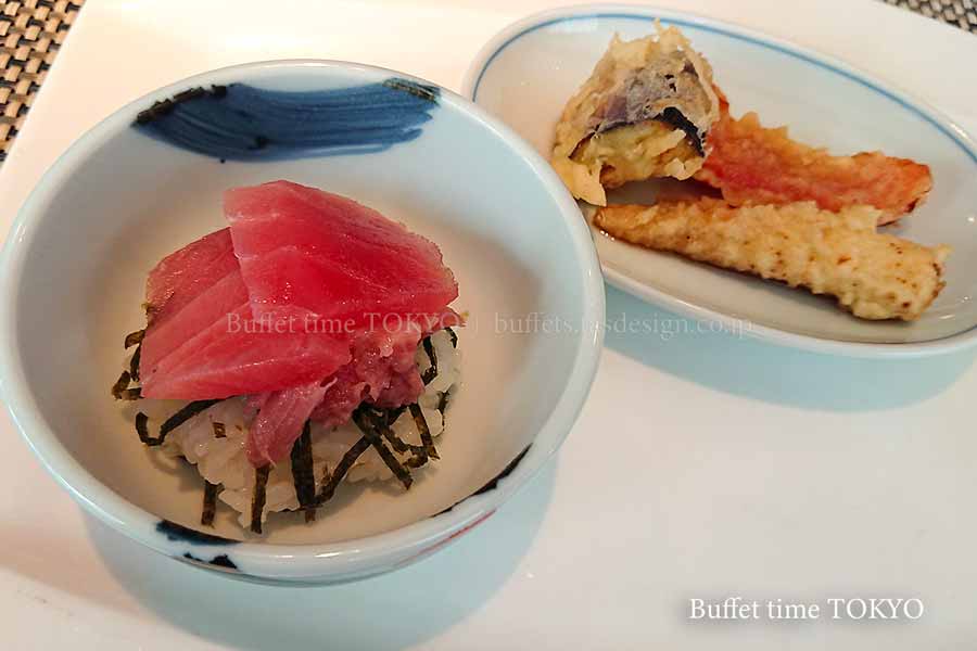 まぐろ丼と天ぷら