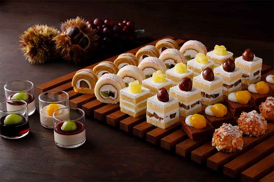 ガーデンラウンジ「スーパースイーツビュッフェ2026～栗とぶどう～」