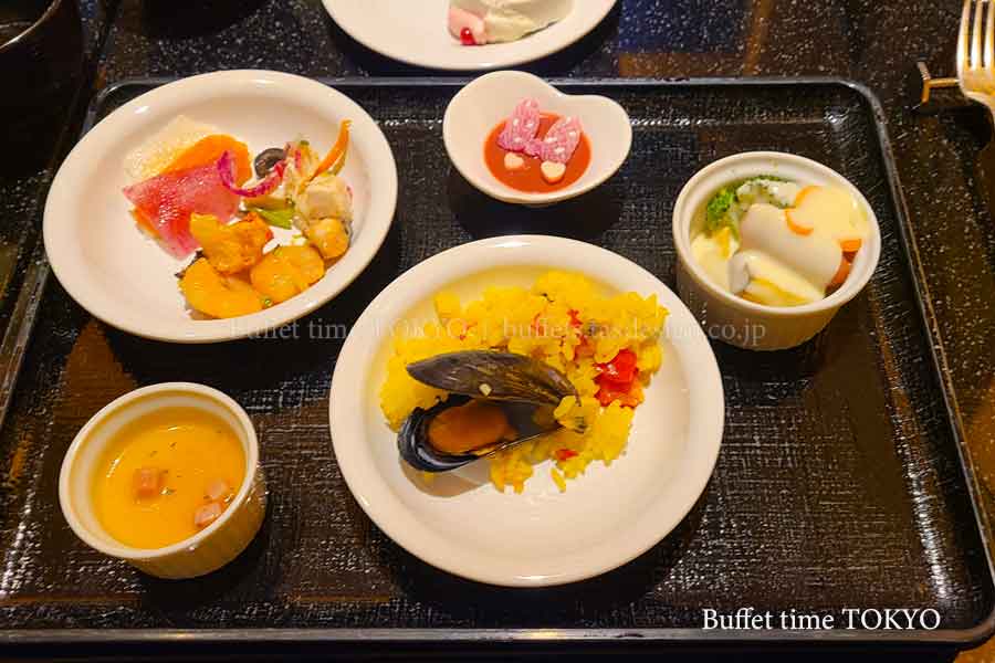 取り分けた料理